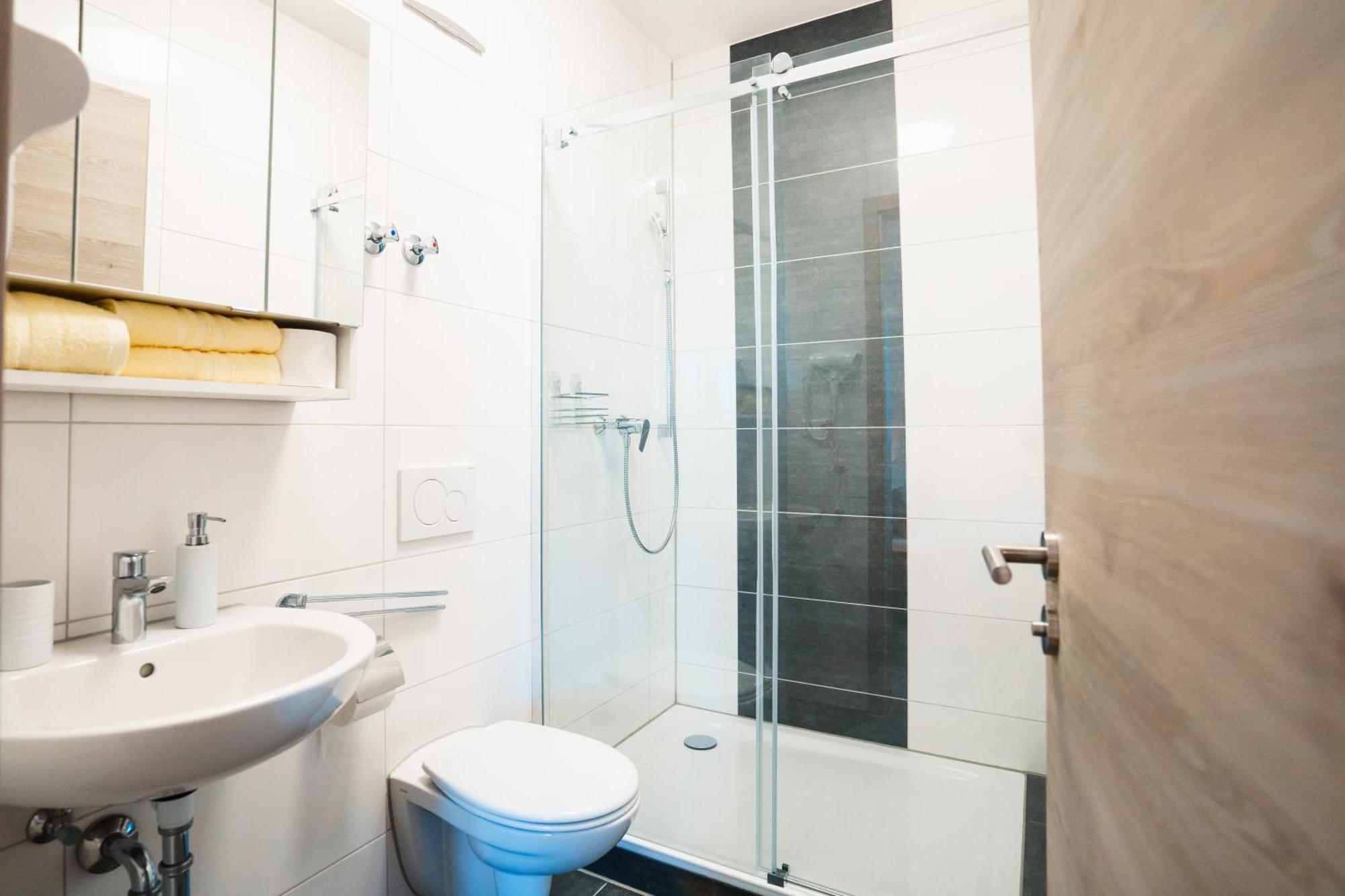 Hotel Am Schafbaum Бад Рапенау Екстериор снимка